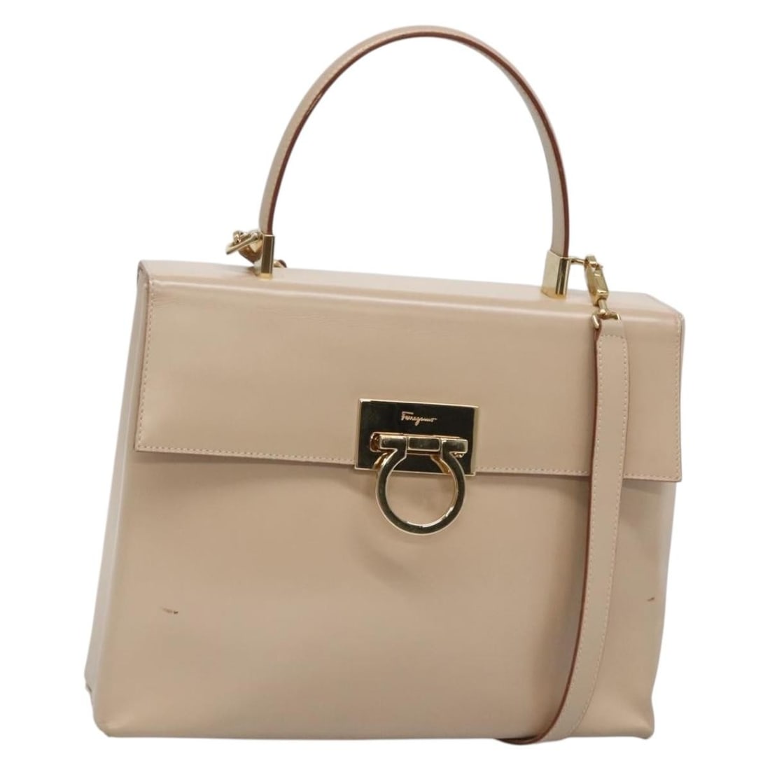 Salvatore Ferragamo Gancini Leather Hand Bag Beige Gold 2way Auth: Salvatore Ferragamo Gancini Leather Hand Bag Beige Gold 2way Auth This Salvatore Ferragamo Gancini Hand Bag is a luxurious accessory crafted from high-quality leather. The elegant beige and gold exter