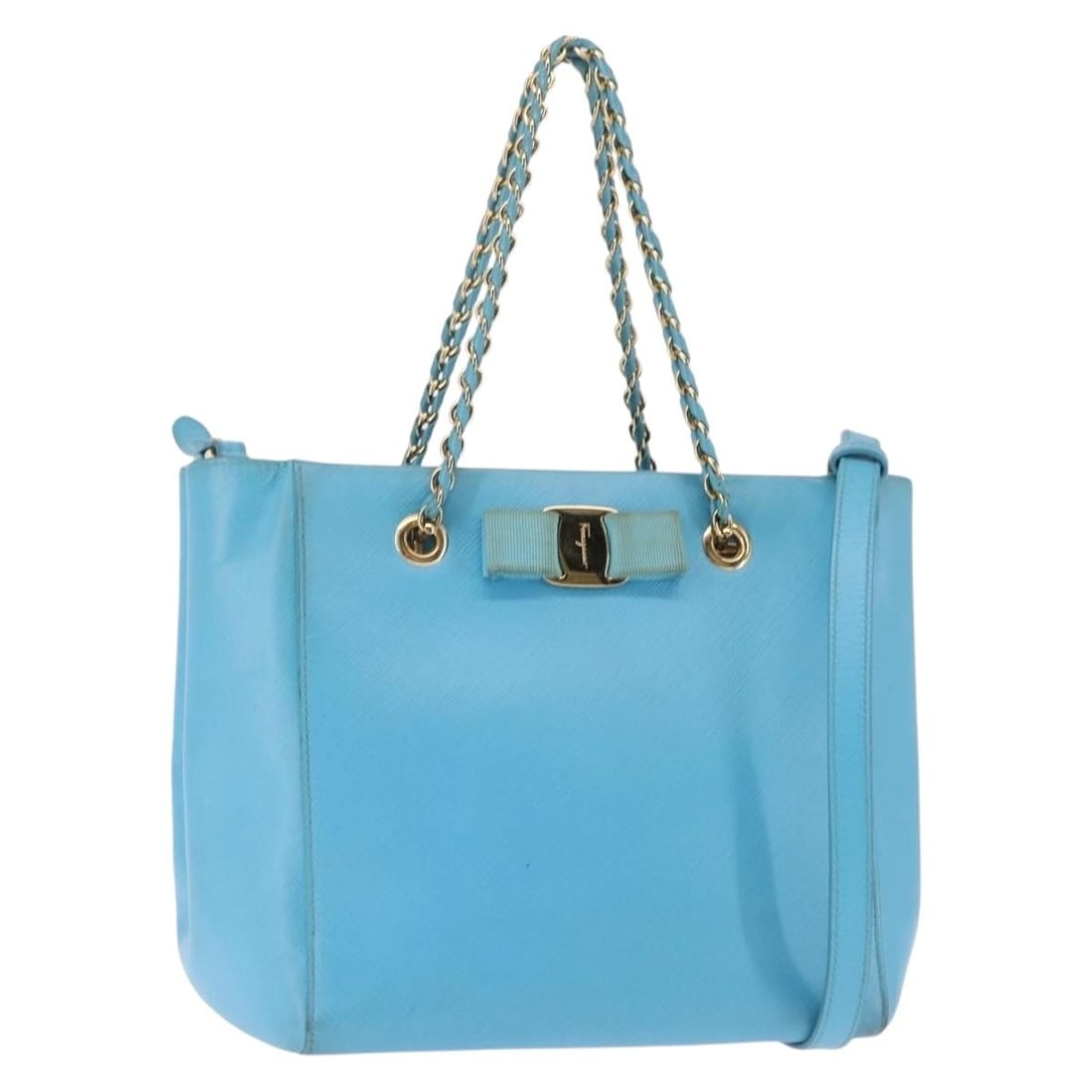 Salvatore Ferragamo Vala Chain Hand Bag Light Blue Gold Leather Italy Auth: Salvatore Ferragamo Vala Chain Hand Bag Light Blue Gold Leather Italy Auth Introducing the Salvatore Ferragamo Vala Chain Bag, a sophisticated hand bag crafted from luxurious leather in a striking lig