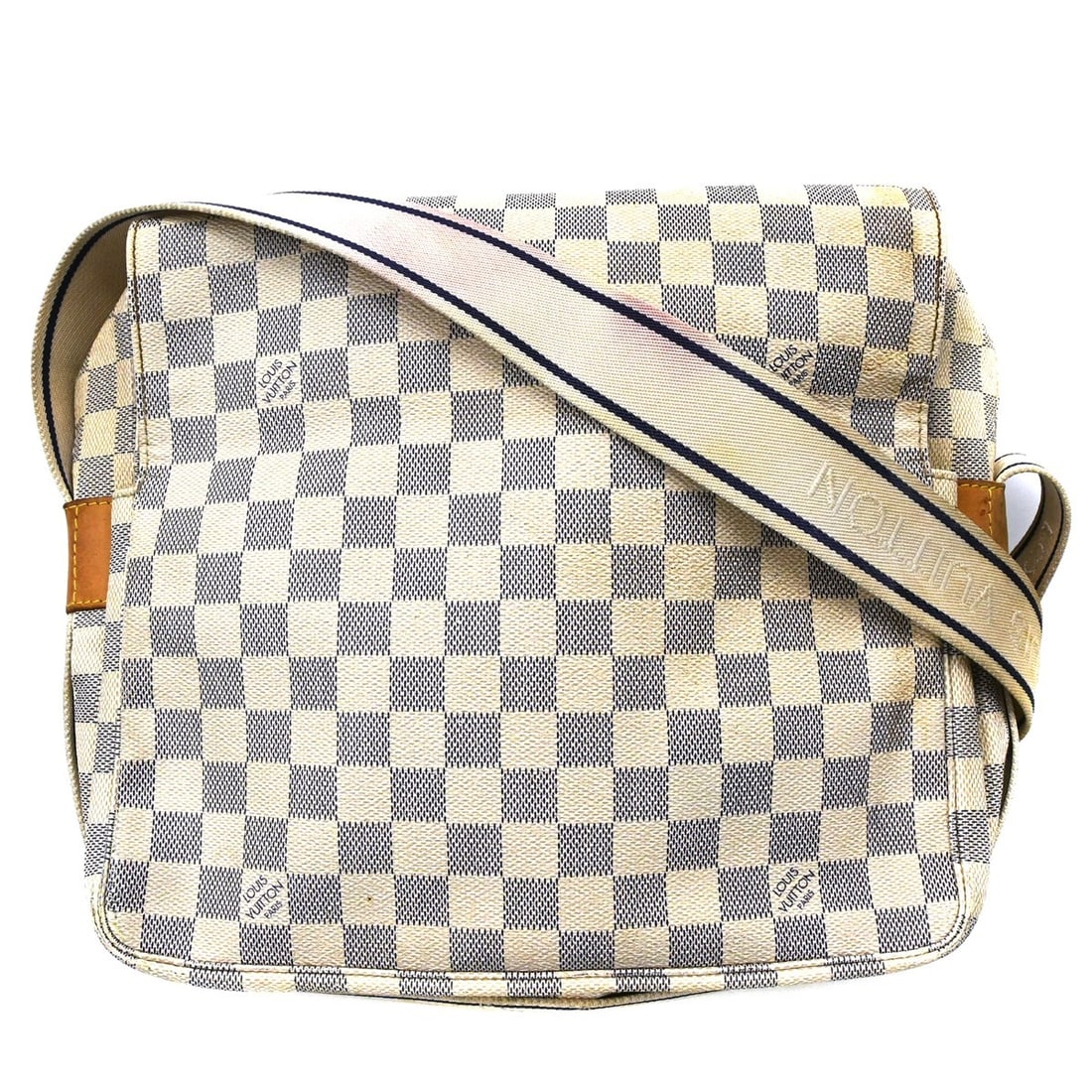 Louis Vuitton Naviglio Damier Azur shoulder bag N51189: Louis Vuitton Naviglio Damier Azur shoulder bag N51189 Vintage Louis Vuitton Naviglio shoulder bag in Damier Azur canvas with leather trim and a flap magnetic closure. This medium bag features an adju