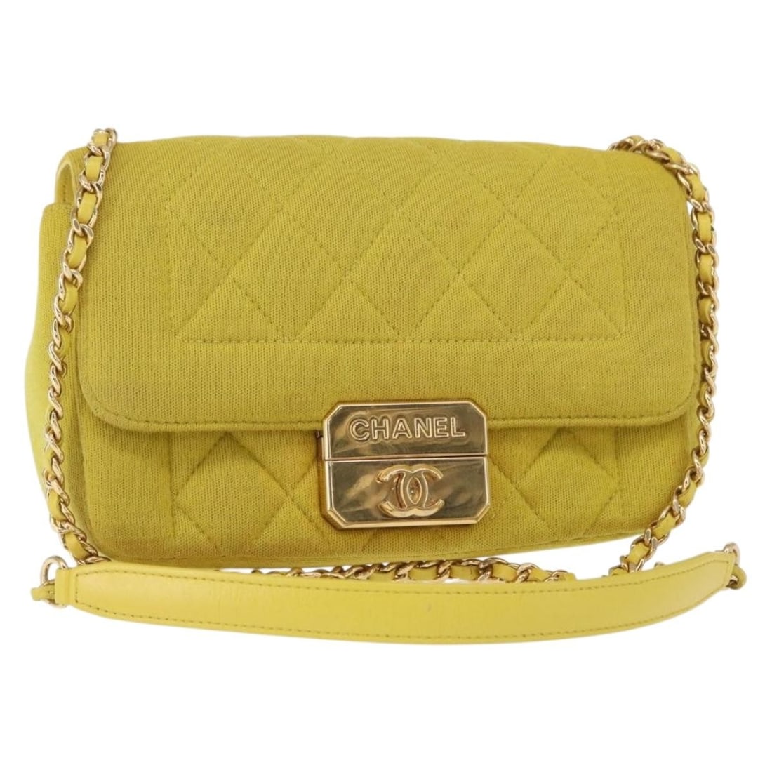 CHANEL CC Matelasse Cotton Shoulder Bag Yellow Gold Chain: CHANEL CC Matelasse Cotton Shoulder Bag Yellow Gold Chain CHANEL Matelasse chain shoulder bag in yellow and gold cotton. Made in Italy, this women's shoulder bag is offered without the original box or