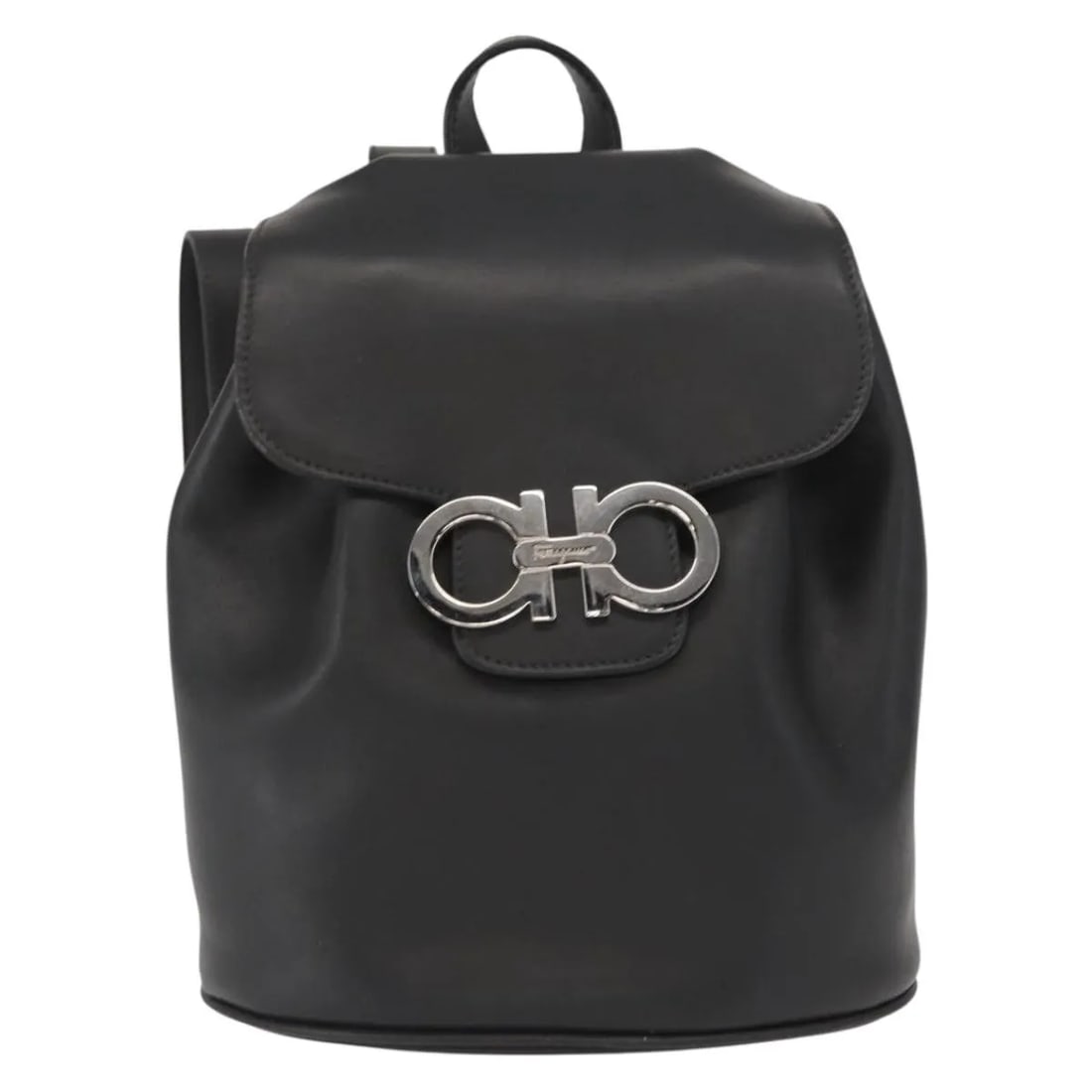Salvatore Ferragamo Leather Gancini Drawstring Flap Backpack: Salvatore Ferragamo Leather Gancini Drawstring Flap Backpack This black leather backpack features the iconic Gancini flap and a drawstring closure, designed for women. Crafted in Italy, it combines st