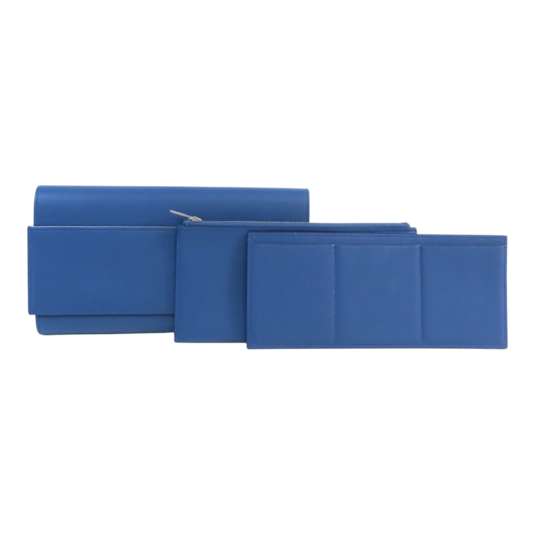 Hermes Passant Logue Bifold Wallet Blue Calfskin PHW: Hermes Passant Logue Bifold Wallet Blue Calfskin PHW Hermes Passant Logue wallet in blue Evercolor calfskin with a bifold design. Made in France, this unisex wallet is presented in very good condition