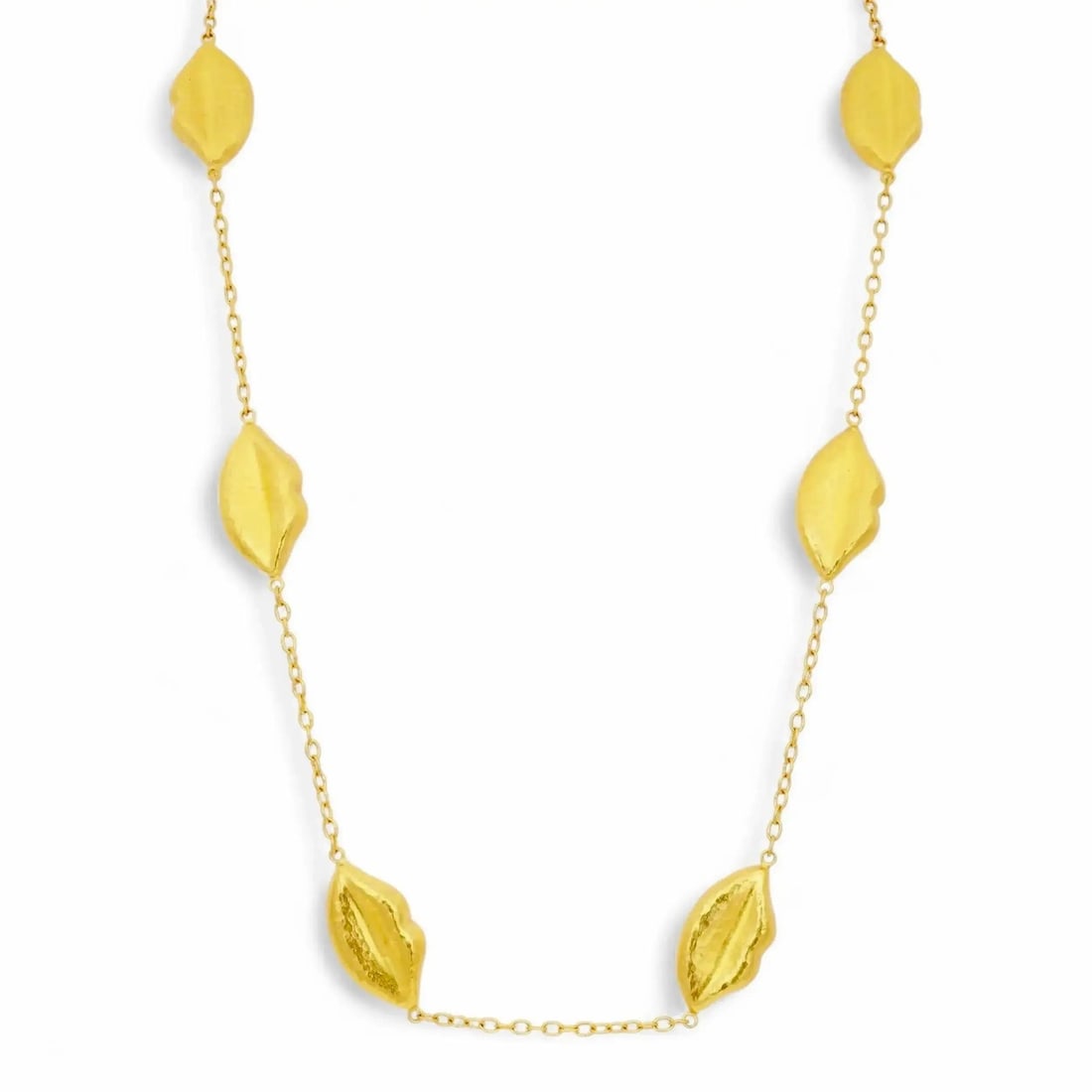 GURHAN 24K Gold Necklace with Lips Motif Chain 18 Inch: GURHAN 24K Gold Necklace with Lips Motif Chain 18 Inch This GURHAN necklace is crafted from 24k yellow gold and features a distinctive chain design adorned with eight lips motifs connected by cable li