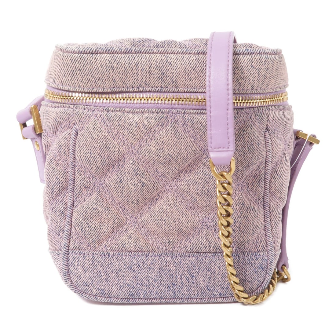 Saint Laurent YSL Paris Denim Purple Vanity Shoulder Bag: Saint Laurent YSL Paris Denim Purple Vanity Shoulder Bag This Saint Laurent Paris 1980s shoulder bag features a distinctive vanity chain design crafted from purple denim. Made in Italy, it offers a co