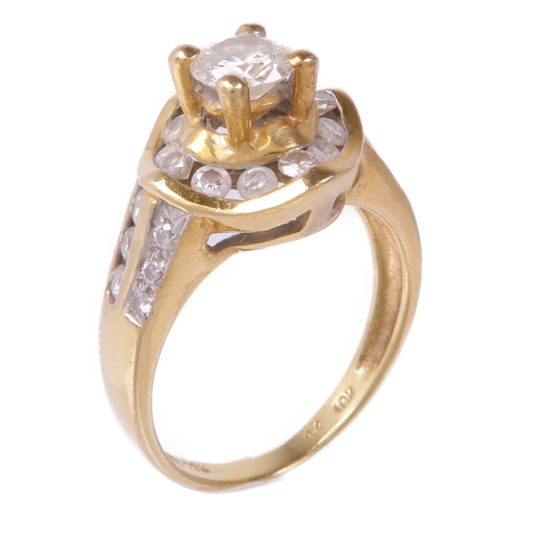 Diamond Ring in 18K Yellow Gold Size 5.25: Diamond Ring in 18K Yellow Gold Size 5.25 Diamond Ring in 18K Yellow Gold by JEWELRY Size 5.25 This elegant 18K Yellow Gold ring showcases a stunning clear diamond, making it a perfect addition to any