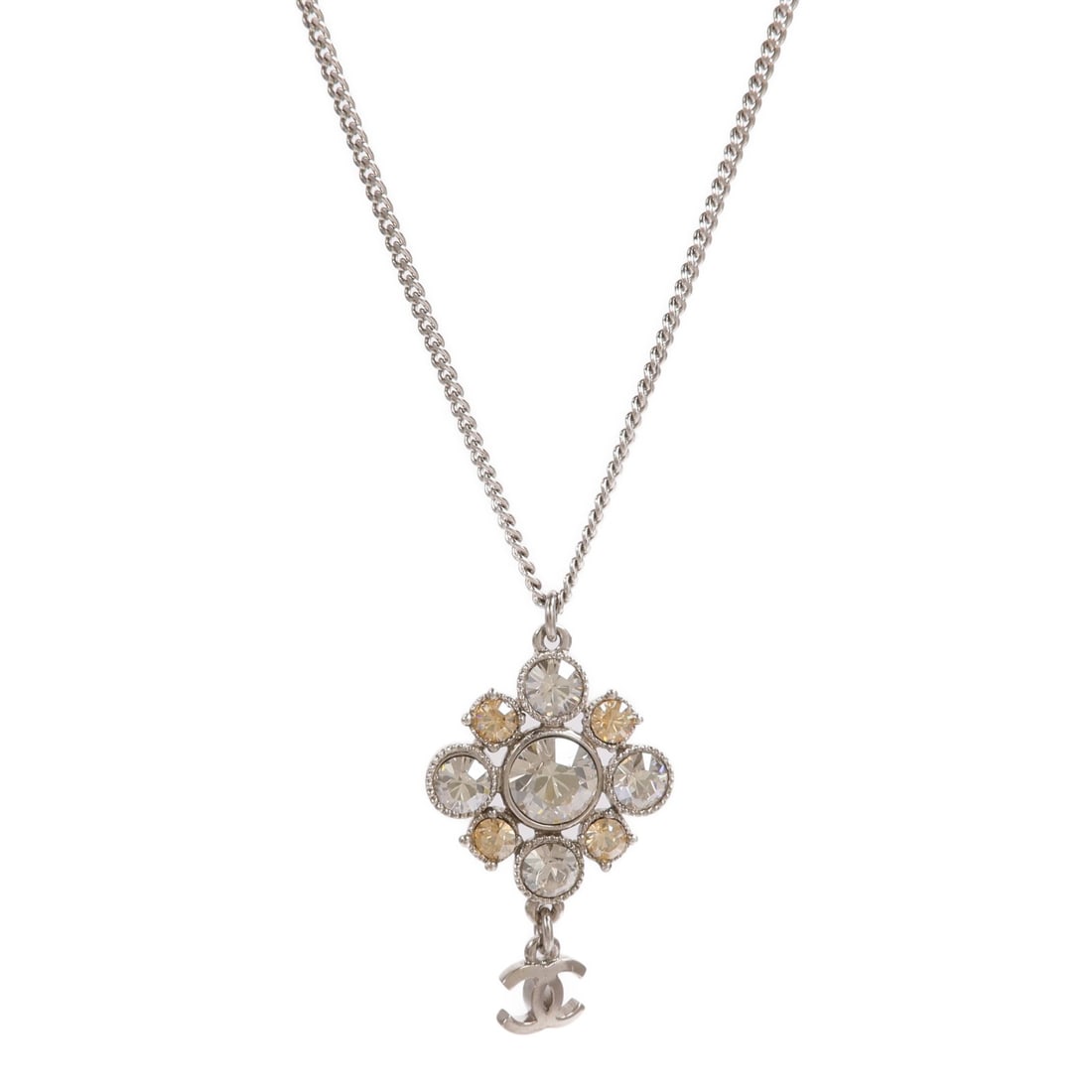 CHANEL CC Silver Tone Metal Necklace: CHANEL CC Silver Tone Metal Necklace CHANEL CC necklace for women in silver color. This necklace is made from other material and metal, with no main stone. Condition is AB: Very Good. Specifications B
