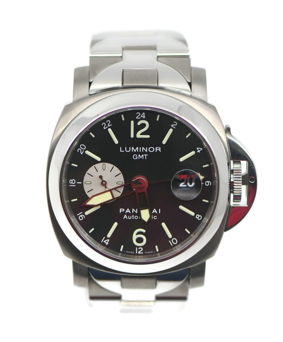 Panerai Luminor GMT PAM00161 Titanium Automatic Wristwatch: Panerai Luminor GMT PAM00161 Titanium Automatic Wristwatch This Panerai Luminor GMT Titanium Watch, reference PAM00161, features a 44mm cushion-shaped titanium case with a solid caseback. It has a sil
