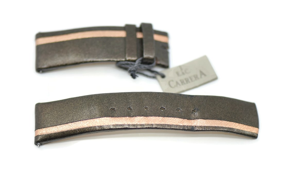 Chaumet Authentic Brown Leather Wristwatch Strap 19mm: Chaumet Authentic Brown Leather Wristwatch Strap 19mm Enhance your timepiece with this genuine Chaumet Brown Leather Strap. Measuring 19 mm in width, this wristwatch band is crafted from high-quality 