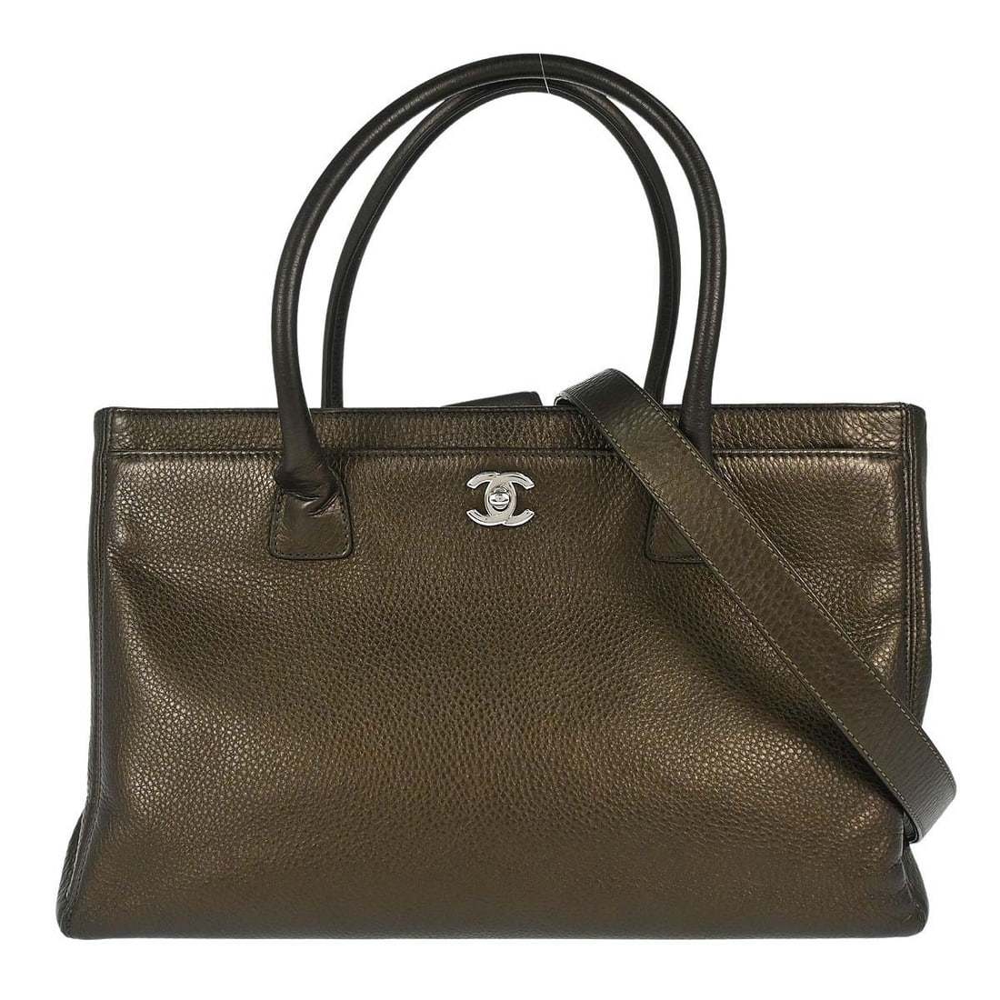 CHANEL Cerf Executive 2way tote in metallic bronze deerskin: CHANEL Cerf Executive 2way tote in metallic bronze deerskin Chanel Executive Cerf 2-way tote bag in metallic bronze deerskin with black double handles, a turn-lock closure, and canvas lining. This med