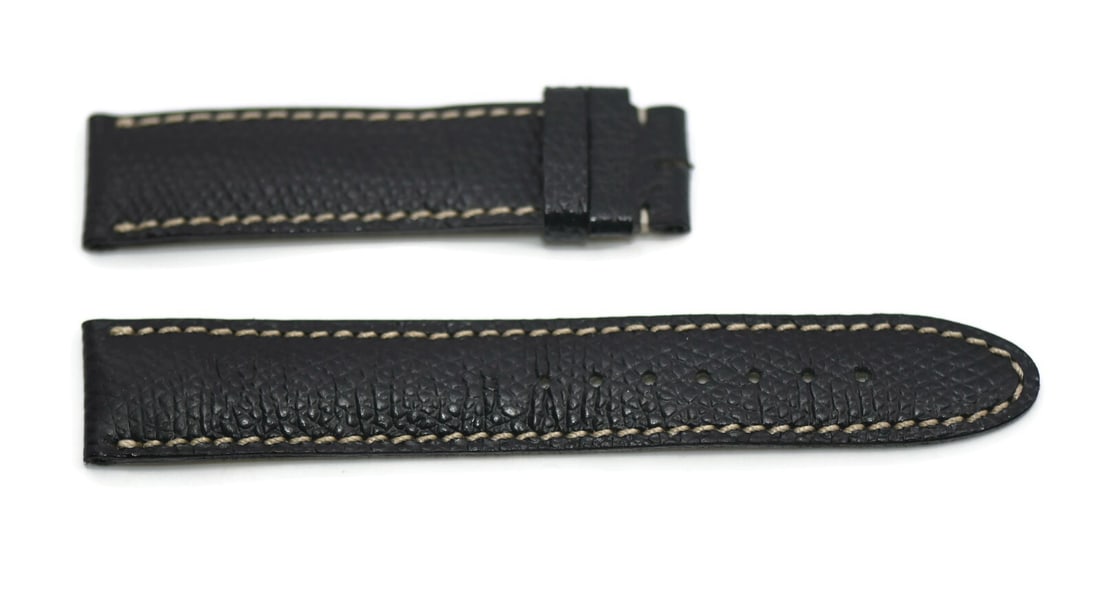 Montblanc 17mm Black Leather Two-Piece Watch Strap Authentic: Montblanc 17mm Black Leather Two-Piece Watch Strap Authentic This Montblanc wristwatch band is a stylish black leather strap designed for comfort and durability. With a width of 17 mm, it is crafted f