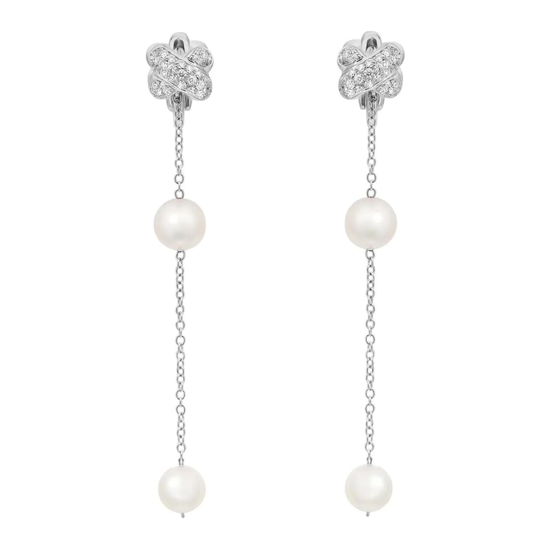 Damiani 18K White Gold Diamond Pearl Drop Earrings 0.54Cttw: Damiani 18K White Gold Diamond Pearl Drop Earrings 0.54Cttw Elevate your elegance with these exquisite Damiani long drop chain earrings, crafted from lustrous 18K white gold. The design showcases a st