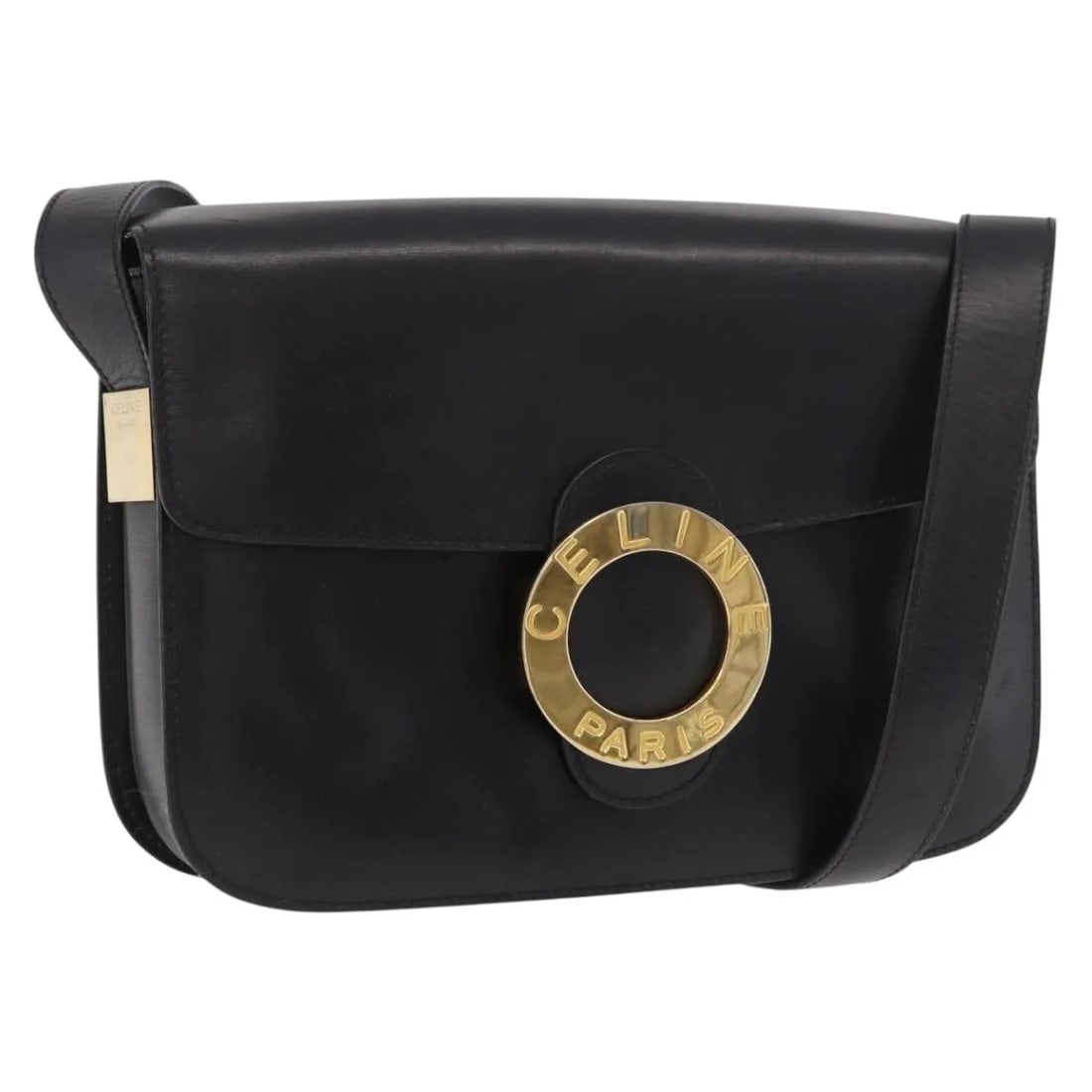 Celine Vintage Circle Logo Black Leather Bag: Celine Vintage Circle Logo Black Leather Bag Vintage Celine Circle Logo leather bag in black with a unisex design. Made in Italy, this piece shows overall good condition with light wear throughout, in