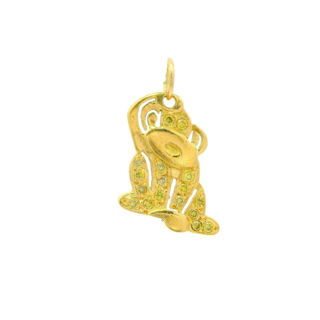 Vintage 18k Yellow Gold Diamond Monkey Charm Pendant 0.18ctw: Vintage 18k Yellow Gold Diamond Monkey Charm Pendant 0.18ctw This exquisite vintage charm pendant features a playful monkey design crafted from 18k yellow gold. Adorned with 17 natural genuine diamond