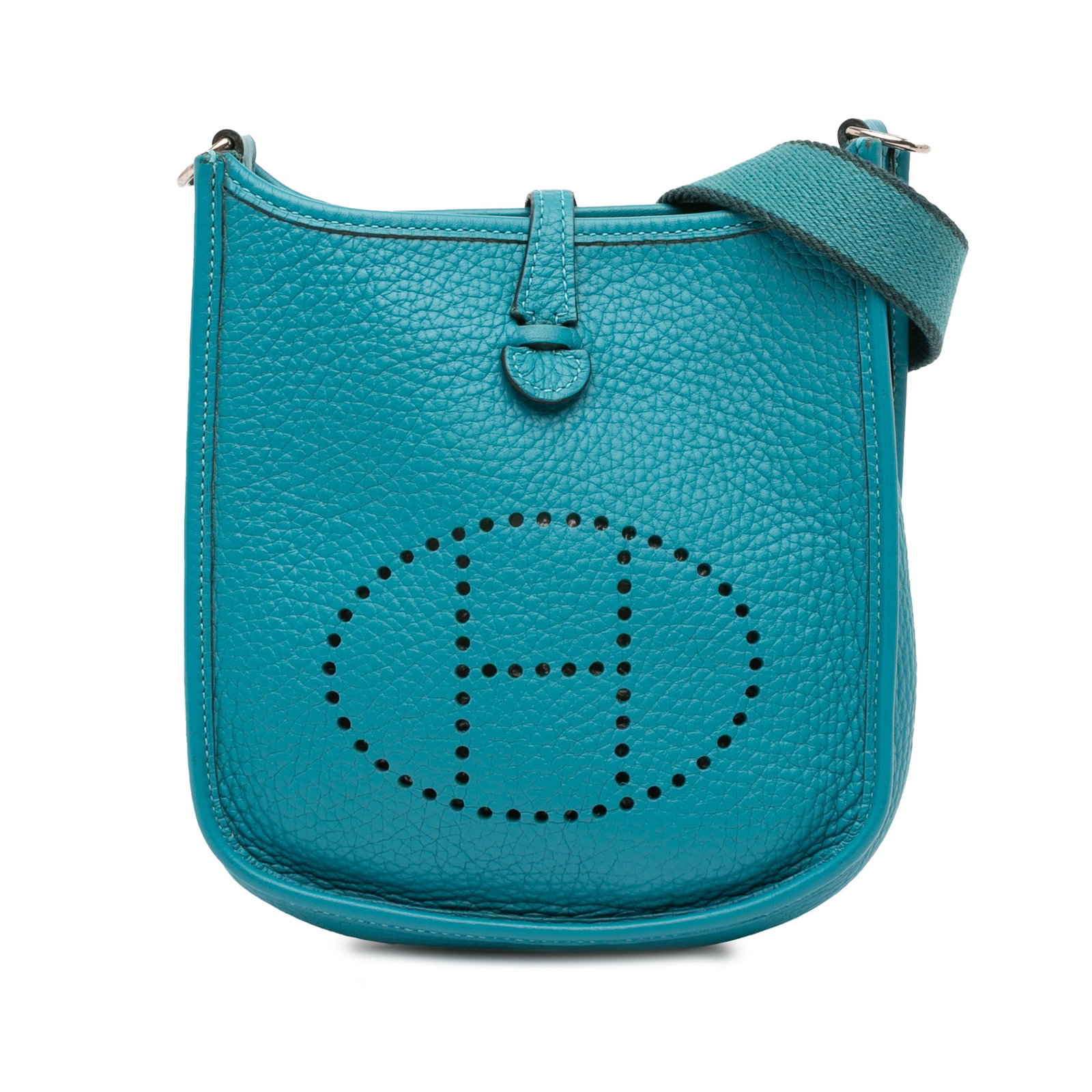 Hermes Clemence Evelyne TPM Blue Leather Bag: Hermes Clemence Evelyne TPM Blue Leather Bag This Hermes Clemence Evelyne TPM is an elegant bag crafted from high-quality leather, showcasing a chic blue color. It features a detachable flat strap for