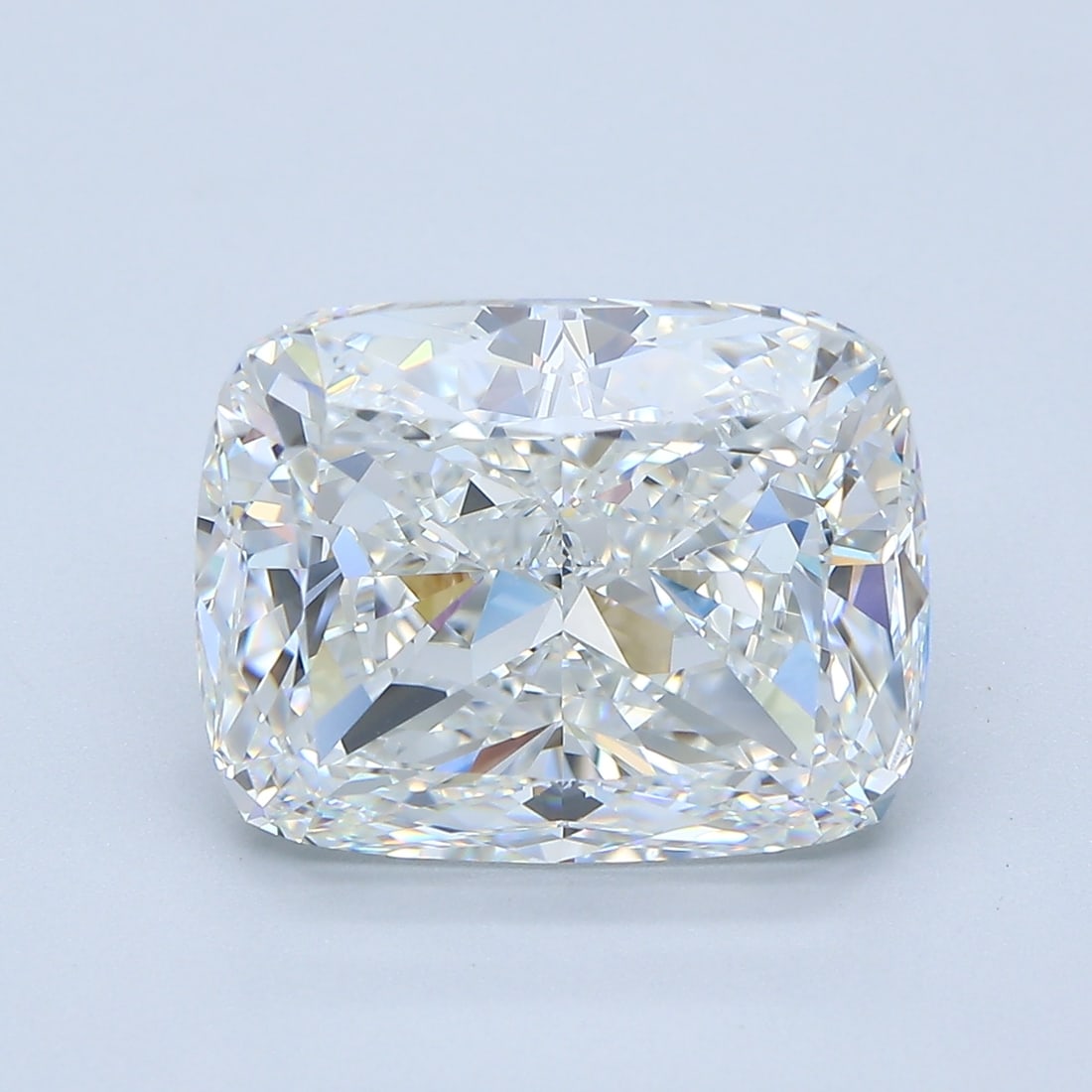 Loose Diamond - CUSHION 7.03ct G VVS1: Loose Diamond - CUSHION 7.03ct G VVS1 Source: Natural Mined Diamond Shape: CUSHION Carats: 7.03 Color: G Clarity: VVS1 Certification: GIA Condition: Pre-Owned PLEASE NOTE: Framed, Large, or heavy item