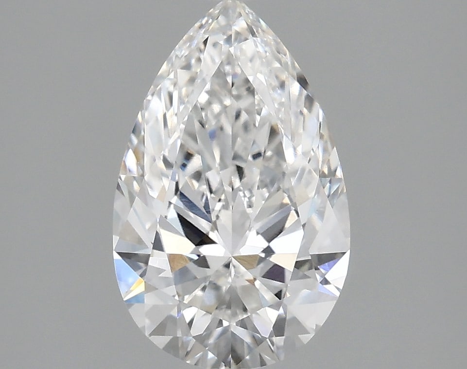 Loose Diamond - PEAR 1.37ct D VVS1: Loose Diamond - PEAR 1.37ct D VVS1 Source: This is a real non-mined Diamond that has been grown in a lab Shape: PEAR Carats: 1.37 Color: D Clarity: VVS1 Certification: IGI Condition: Pre-Owned PLEASE 