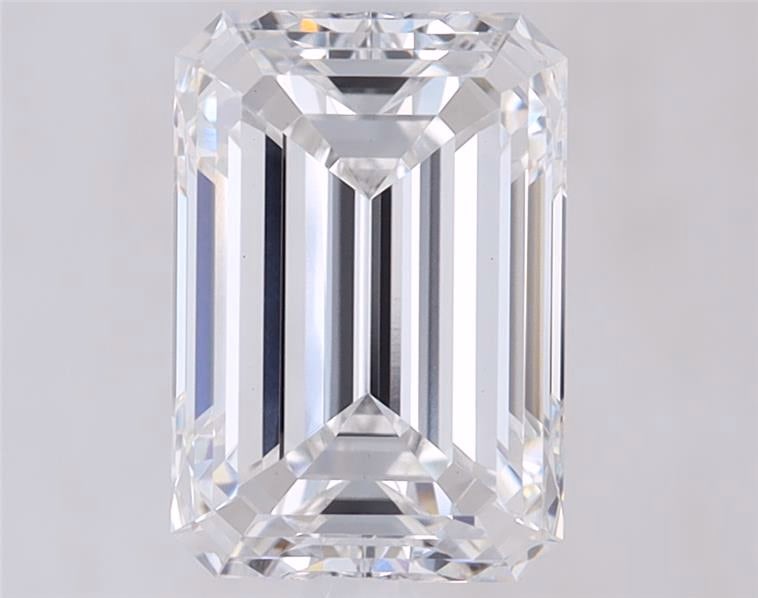 Loose Diamond - EMERALD 5.08ct D VVS2: Loose Diamond - EMERALD 5.08ct D VVS2 Source: This is a real non-mined Diamond that has been grown in a lab Shape: EMERALD Carats: 5.08 Color: D Clarity: VVS2 Certification: IGI Condition: Pre-Owned P