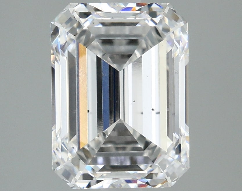 Loose Diamond - EMERALD 3.08ct D VS2: Loose Diamond - EMERALD 3.08ct D VS2 Source: This is a real non-mined Diamond that has been grown in a lab Shape: EMERALD Carats: 3.08 Color: D Clarity: VS2 Certification: IGI Condition: Pre-Owned PLE