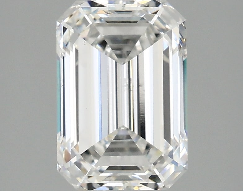 Loose Diamond - EMERALD 2.44ct E VS2: Loose Diamond - EMERALD 2.44ct E VS2 Source: This is a real non-mined Diamond that has been grown in a lab Shape: EMERALD Carats: 2.44 Color: E Clarity: VS2 Certification: IGI Condition: Pre-Owned