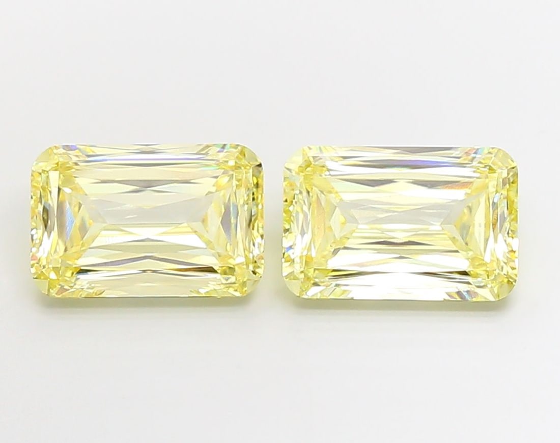 Loose Diamond - CUSHION BRILLIANT 5.65ct Fancy Intense Yellow VVS2: Loose Diamond - CUSHION BRILLIANT 5.65ct Fancy Intense Yellow VVS2 Source: This is a real non-mined Diamond that has been grown in a lab Shape: CUSHION BRILLIANT Carats: 5.65 Color: Fancy Intense Yell