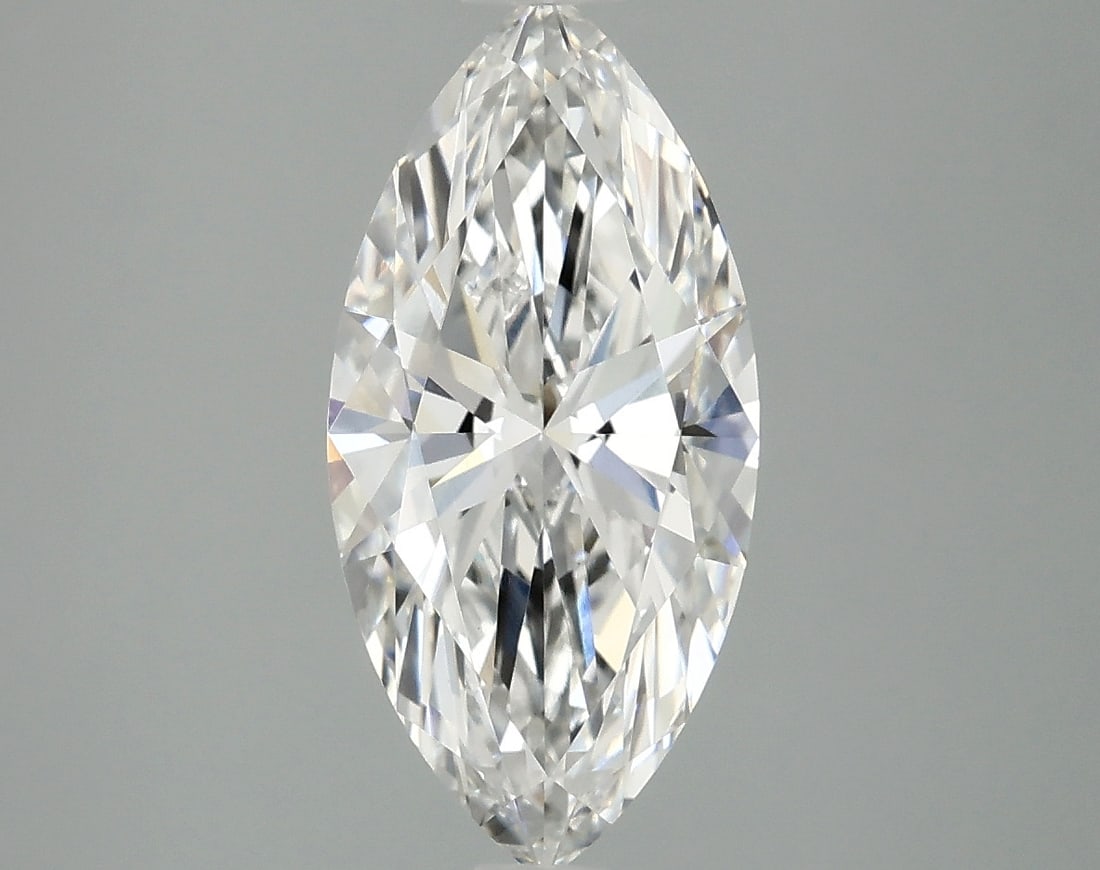 Loose Diamond - MARQUISE 2.35ct E VVS2: Loose Diamond - MARQUISE 2.35ct E VVS2 Source: This is a real non-mined Diamond that has been grown in a lab Shape: MARQUISE Carats: 2.35 Color: E Clarity: VVS2 Certification: IGI Condition: Pre-Owned