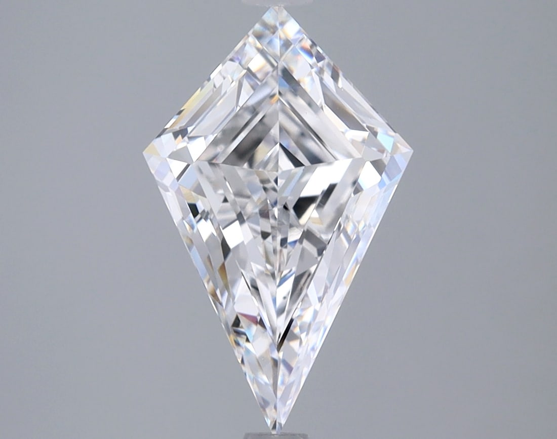 Loose Diamond - KITE 2.24ct D VS1: Loose Diamond - KITE 2.24ct D VS1 Source: This is a real non-mined Diamond that has been grown in a lab Shape: KITE Carats: 2.24 Color: D Clarity: VS1 Certification: IGI Condition: Pre-Owned PLEASE NO