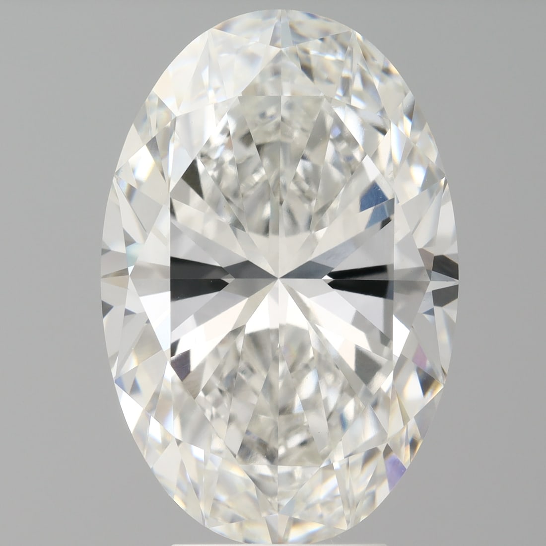 Loose Diamond - OVAL 5.6ct F VVS2: Loose Diamond - OVAL 5.6ct F VVS2 Source: This is a real non-mined Diamond that has been grown in a lab Shape: OVAL Carats: 5.6 Color: F Clarity: VVS2 Certification: IGI Condition: Pre-Owned PLEASE NO