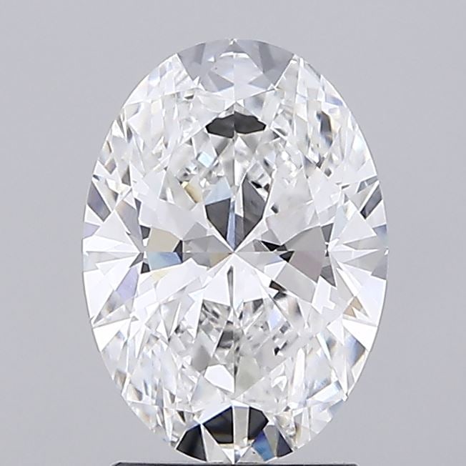 Loose Diamond - OVAL 2.15ct E VVS2: Loose Diamond - OVAL 2.15ct E VVS2 Source: This is a real non-mined Diamond that has been grown in a lab Shape: OVAL Carats: 2.15 Color: E Clarity: VVS2 Certification: IGI Condition: Pre-Owned PLEASE