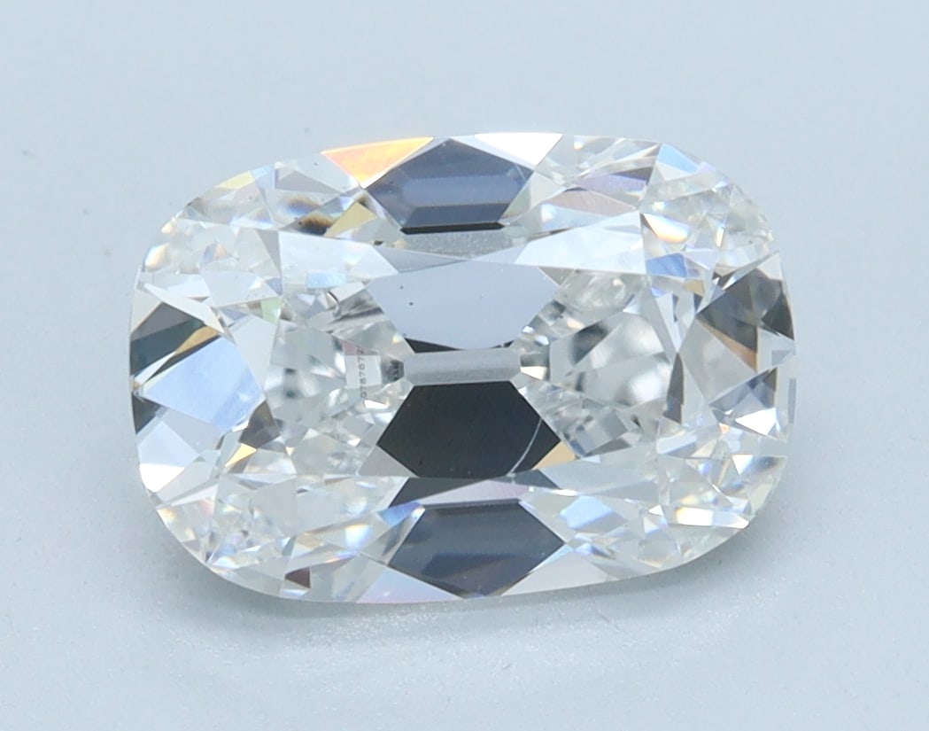 Loose Diamond - OLD MINER 2.16ct E VS2: Loose Diamond - OLD MINER 2.16ct E VS2 Source: This is a real non-mined Diamond that has been grown in a lab Shape: OLD MINER Carats: 2.16 Color: E Clarity: VS2 Certification: IGI Condition: Pre-Owned