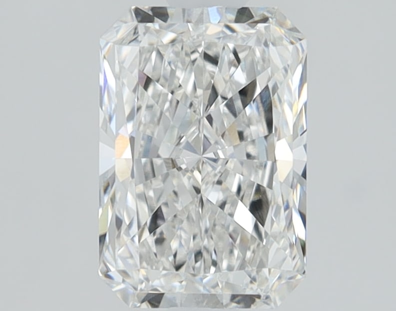 Loose Diamond - RADIANT 1.08ct E IF: Loose Diamond - RADIANT 1.08ct E IF Source: This is a real non-mined Diamond that has been grown in a lab Shape: RADIANT Carats: 1.08 Color: E Clarity: IF Certification: IGI Condition: Pre-Owned PLEAS