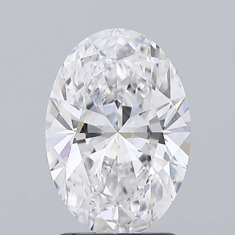 Loose Diamond - OVAL 1.91ct E VVS2: Loose Diamond - OVAL 1.91ct E VVS2 Source: This is a real non-mined Diamond that has been grown in a lab Shape: OVAL Carats: 1.91 Color: E Clarity: VVS2 Certification: IGI Condition: Pre-Owned PLEASE 