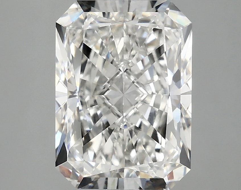 Loose Diamond - RADIANT 2.93ct F VS1: Loose Diamond - RADIANT 2.93ct F VS1 Source: This is a real non-mined Diamond that has been grown in a lab Shape: RADIANT Carats: 2.93 Color: F Clarity: VS1 Certification: IGI Condition: Pre-Owned PLE