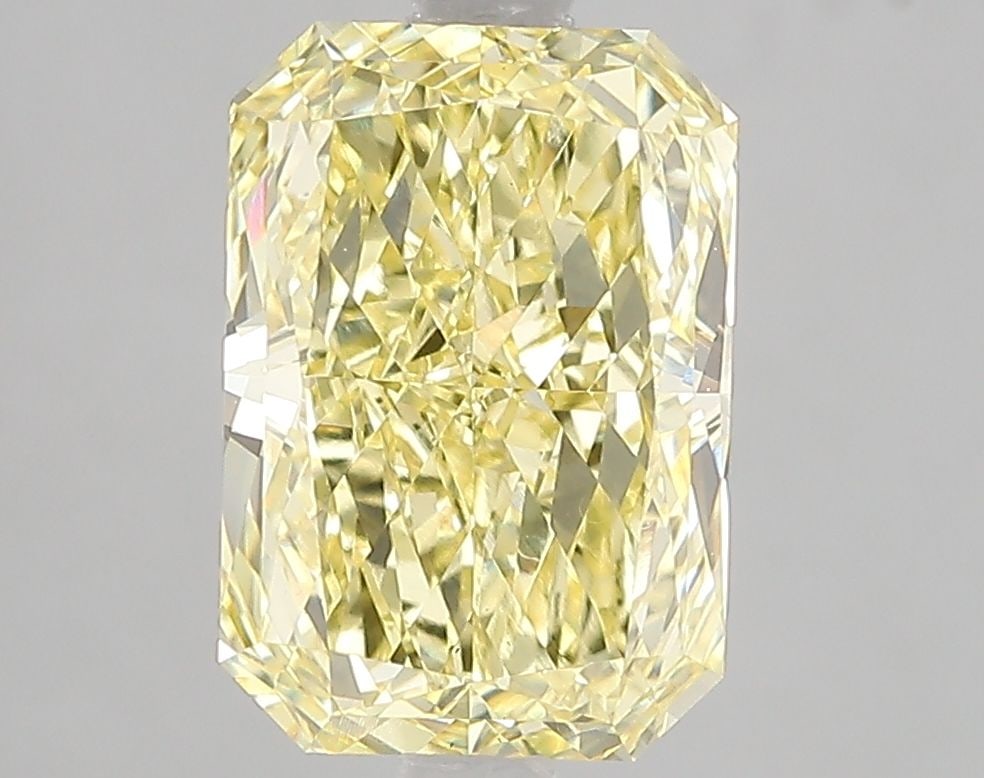 Loose Diamond - RADIANT 3.03ct Fancy Intense Yellow VS1: Loose Diamond - RADIANT 3.03ct Fancy Intense Yellow VS1 Source: This is a real non-mined Diamond that has been grown in a lab Shape: RADIANT Carats: 3.03 Color: Fancy Intense Yellow Certification: