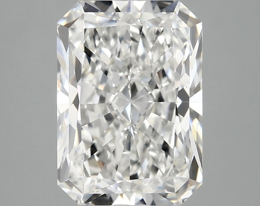 Loose Diamond - RADIANT 2.57ct F VS2: Loose Diamond - RADIANT 2.57ct F VS2 Source: This is a real non-mined Diamond that has been grown in a lab Shape: RADIANT Carats: 2.57 Color: F Clarity: VS2 Certification: IGI Condition: Pre-Owned PLE