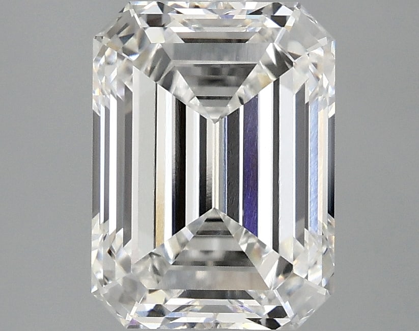 Loose Diamond - EMERALD 3.07ct E VVS2: Loose Diamond - EMERALD 3.07ct E VVS2 Source: This is a real non-mined Diamond that has been grown in a lab Shape: EMERALD Carats: 3.07 Color: E Clarity: VVS2 Certification: IGI Condition: Pre-Owned P