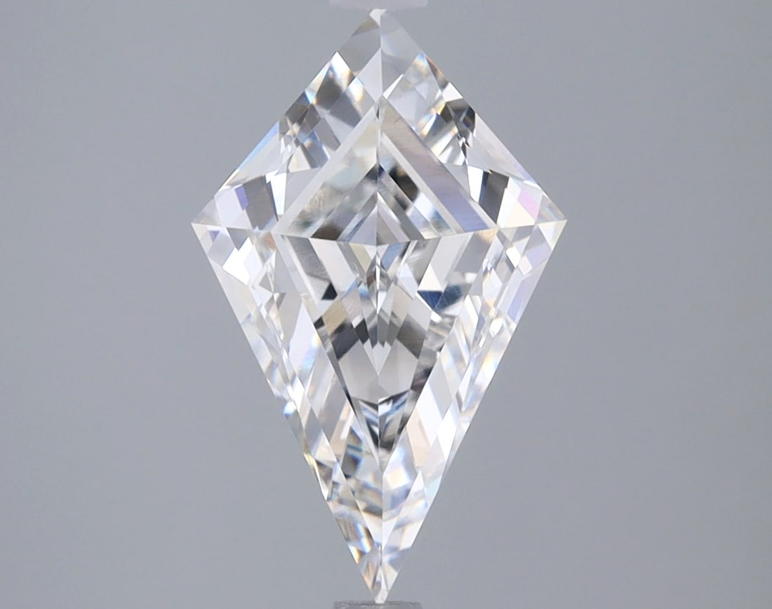 Loose Diamond - KITE 2.5ct F VVS2: Loose Diamond - KITE 2.5ct F VVS2 Source: This is a real non-mined Diamond that has been grown in a lab Shape: KITE Carats: 2.5 Color: F Clarity: VVS2 Certification: IGI Condition: Pre-Owned PLEASE NO