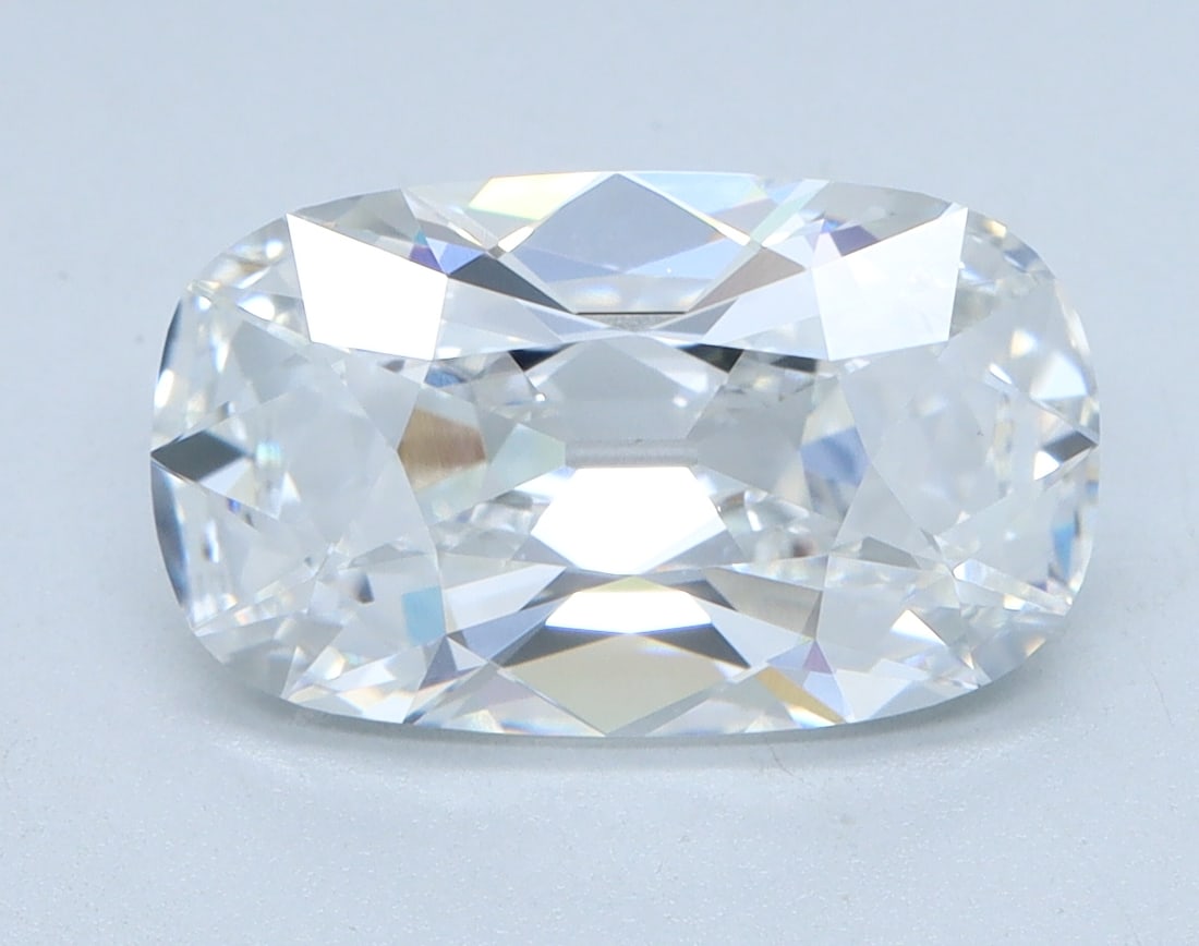 Loose Diamond - OLD MINER 2.6ct D VVS2: Loose Diamond - OLD MINER 2.6ct D VVS2 Source: This is a real non-mined Diamond that has been grown in a lab Shape: OLD MINER Carats: 2.6 Color: D Clarity: VVS2 Certification: IGI Condition: Pre-Owned