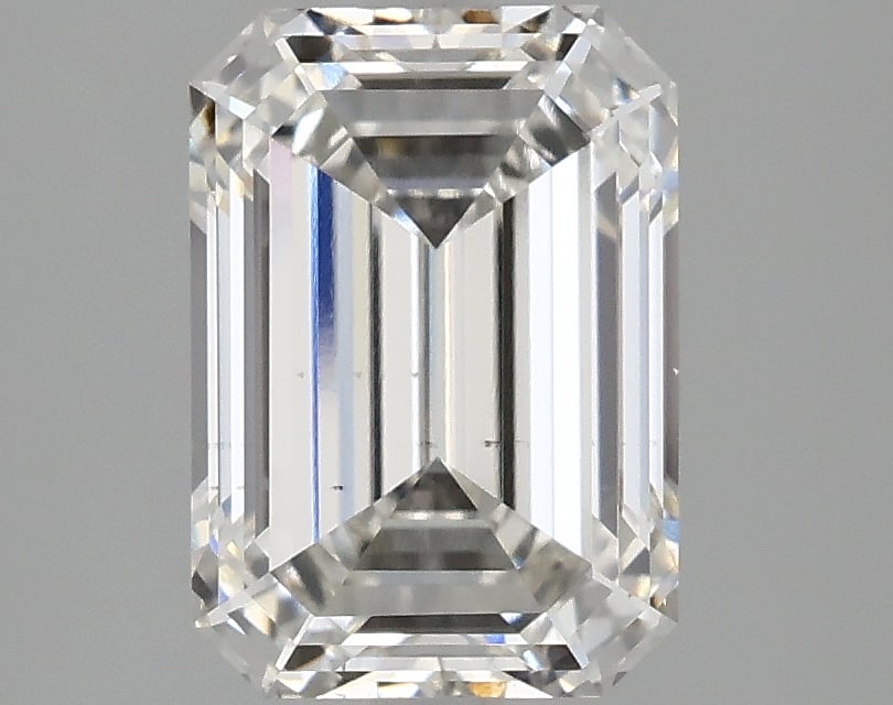 Loose Diamond - EMERALD 2.57ct E VS2: Loose Diamond - EMERALD 2.57ct E VS2 Source: This is a real non-mined Diamond that has been grown in a lab Shape: EMERALD Carats: 2.57 Color: E Clarity: VS2 Certification: IGI Condition: Pre-Owned PLE