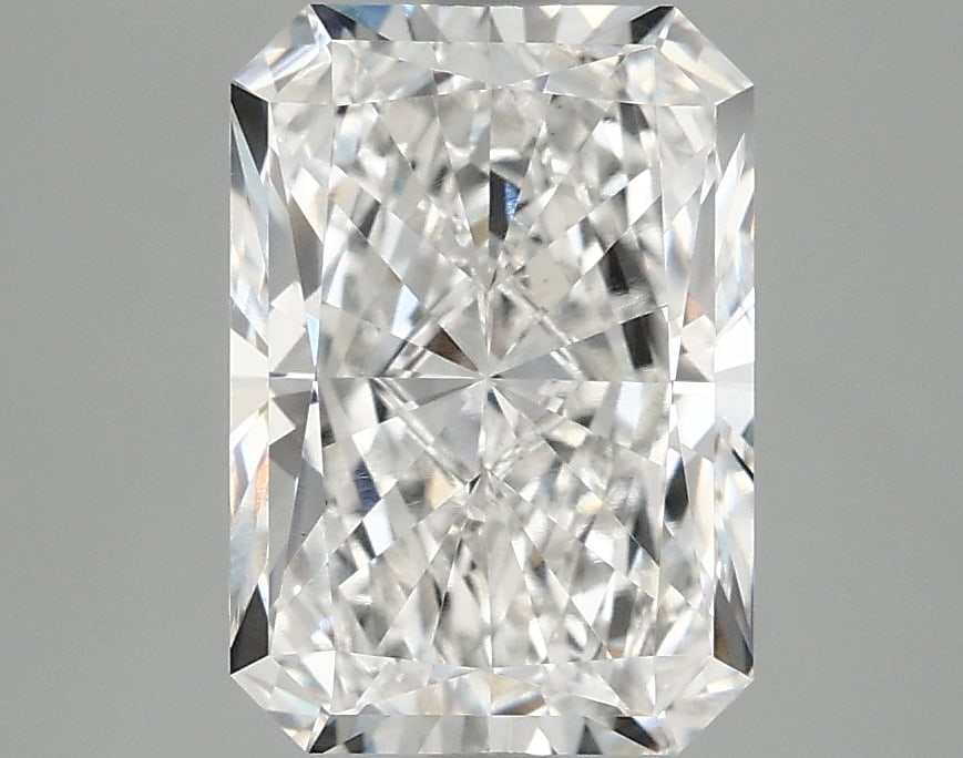 Loose Diamond - RADIANT 2.93ct E VVS2: Loose Diamond - RADIANT 2.93ct E VVS2 Source: This is a real non-mined Diamond that has been grown in a lab Shape: RADIANT Carats: 2.93 Color: E Clarity: VVS2 Certification: IGI Condition: Pre-Owned P