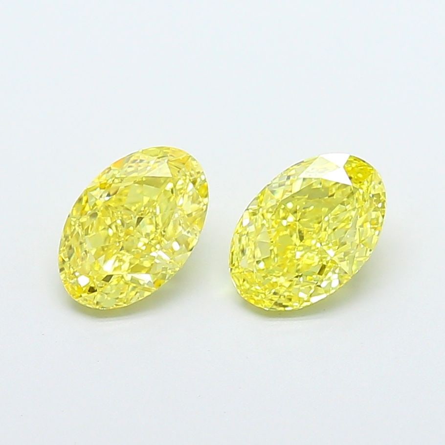 Loose Diamond - OVAL 1.13ct Fancy Vivid Yellow VS2: Loose Diamond - OVAL 1.13ct Fancy Vivid Yellow VS2 Source: This is a real non-mined Diamond that has been grown in a lab Shape: OVAL Carats: 1.13 Color: Fancy Vivid Yellow Certification: IGI Video: