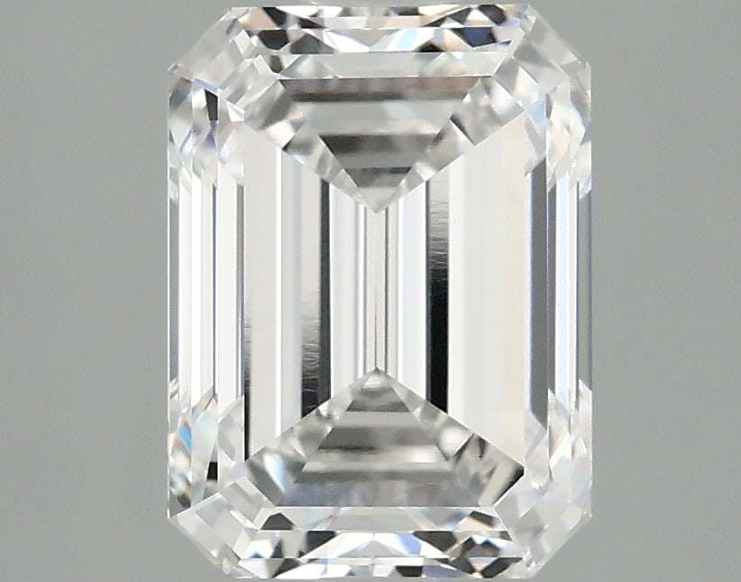 Loose Diamond - EMERALD 3.23ct F VVS2: Loose Diamond - EMERALD 3.23ct F VVS2 Source: This is a real non-mined Diamond that has been grown in a lab Shape: EMERALD Carats: 3.23 Color: F Clarity: VVS2 Certification: IGI Condition: Pre-Owned P