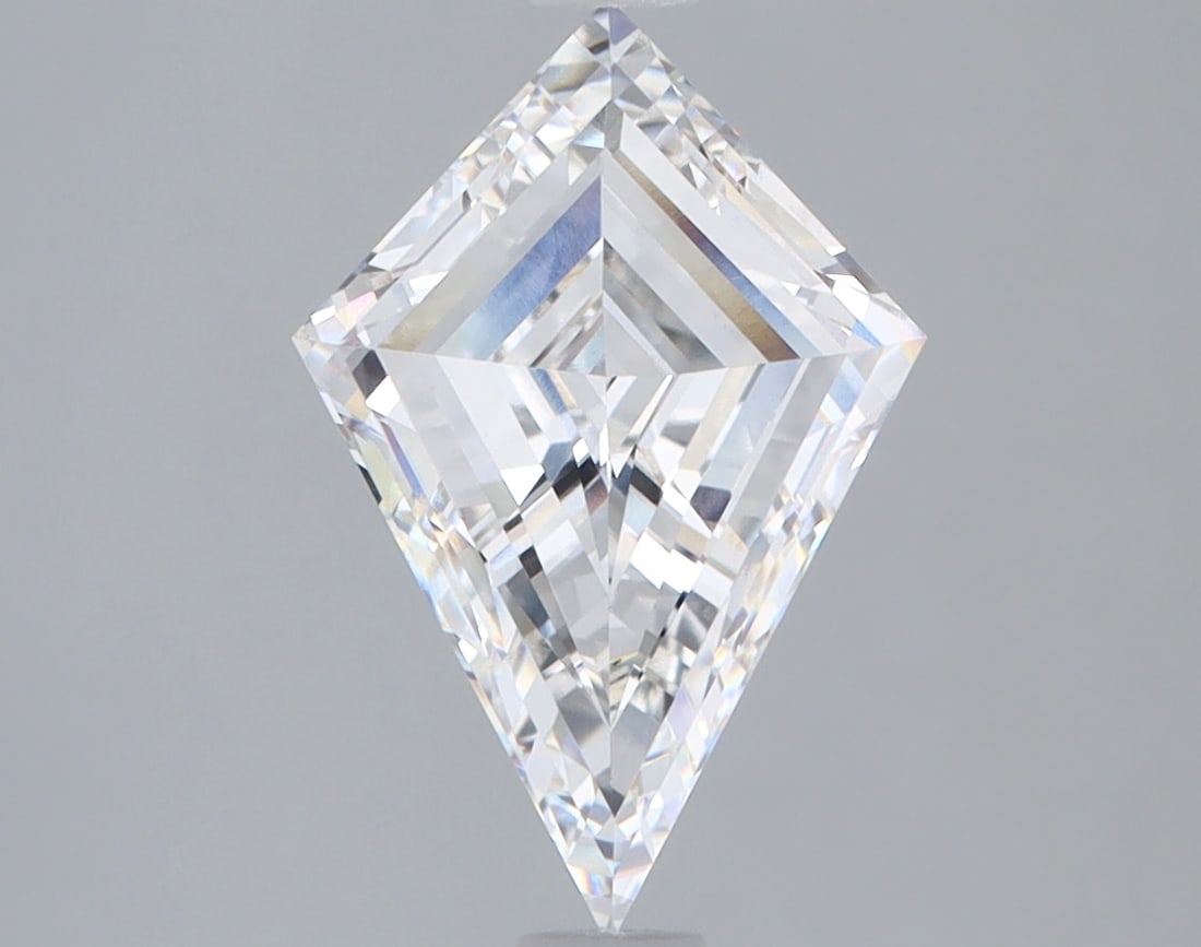 Loose Diamond - KITE 2.23ct F VVS2: Loose Diamond - KITE 2.23ct F VVS2 Source: This is a real non-mined Diamond that has been grown in a lab Shape: KITE Carats: 2.23 Color: F Clarity: VVS2 Certification: IGI Condition: Pre-Owned PLEASE 