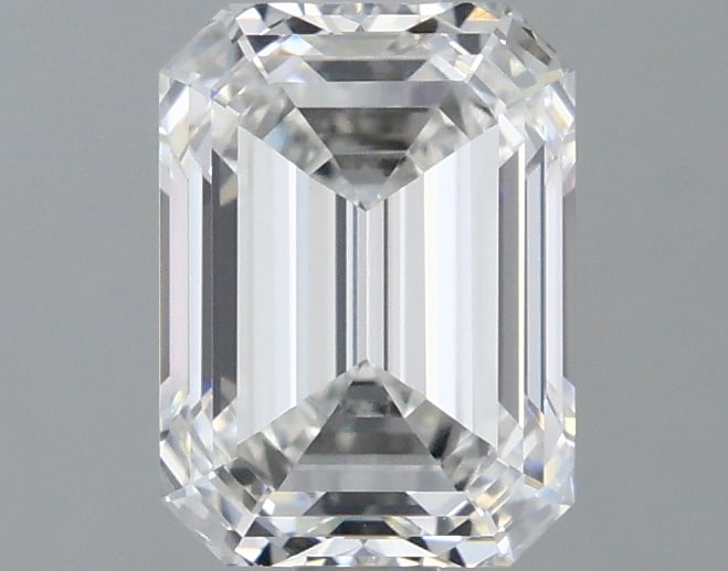Loose Diamond - EMERALD 1.58ct E VVS2: Loose Diamond - EMERALD 1.58ct E VVS2 Source: This is a real non-mined Diamond that has been grown in a lab Shape: EMERALD Carats: 1.58 Color: E Clarity: VVS2 Certification: IGI Condition: Pre-Owned P