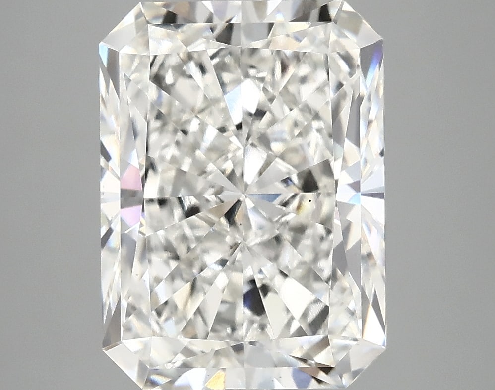Loose Diamond - RADIANT 5.04ct F VS2: Loose Diamond - RADIANT 5.04ct F VS2 Source: This is a real non-mined Diamond that has been grown in a lab Shape: RADIANT Carats: 5.04 Color: F Clarity: VS2 Certification: IGI Condition: Pre-Owned PLE