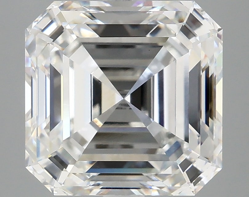 Loose Diamond - ASSCHER 5.05ct E VS1: Loose Diamond - ASSCHER 5.05ct E VS1 Source: This is a real non-mined Diamond that has been grown in a lab Shape: ASSCHER Carats: 5.05 Color: E Clarity: VS1 Certification: IGI Condition: Pre-Owned