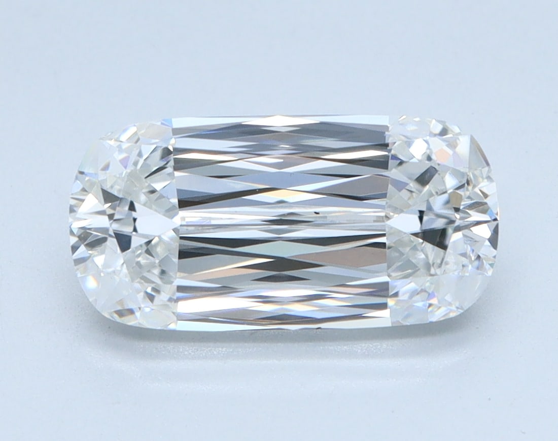 Loose Diamond - CAPSULE 2.17ct E VVS2: Loose Diamond - CAPSULE 2.17ct E VVS2 Source: This is a real non-mined Diamond that has been grown in a lab Shape: CAPSULE Carats: 2.17 Color: E Clarity: VVS2 Certification: IGI Condition: Pre-Owned P