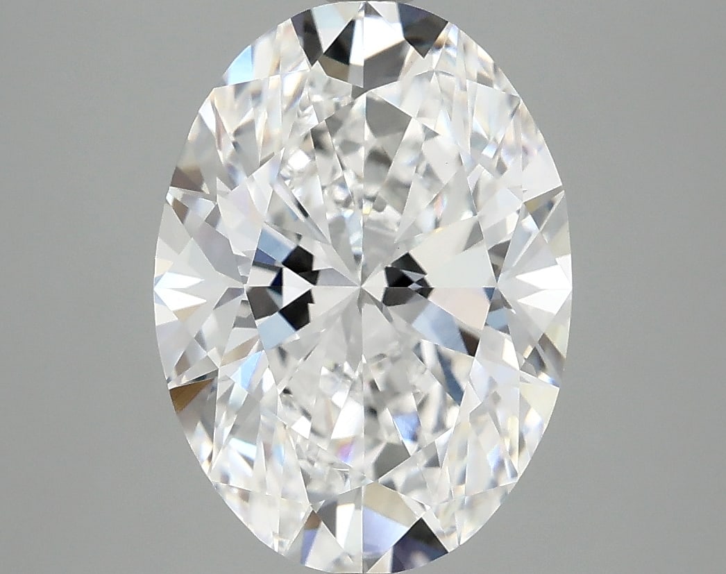 Loose Diamond - OVAL 4.06ct D VVS2: Loose Diamond - OVAL 4.06ct D VVS2 Source: This is a real non-mined Diamond that has been grown in a lab Shape: OVAL Carats: 4.06 Color: D Clarity: VVS2 Certification: IGI Condition: Pre-Owned PLEASE 