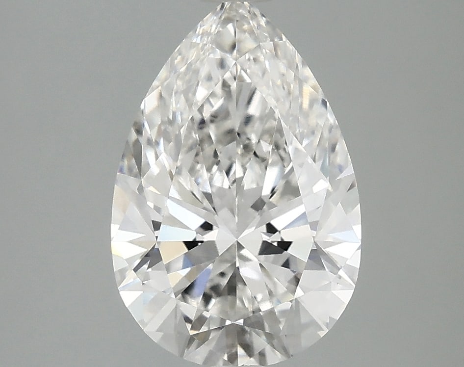 Loose Diamond - PEAR 2.38ct E VVS2: Loose Diamond - PEAR 2.38ct E VVS2 Source: This is a real non-mined Diamond that has been grown in a lab Shape: PEAR Carats: 2.38 Color: E Clarity: VVS2 Certification: IGI Condition: Pre-Owned PLEASE 