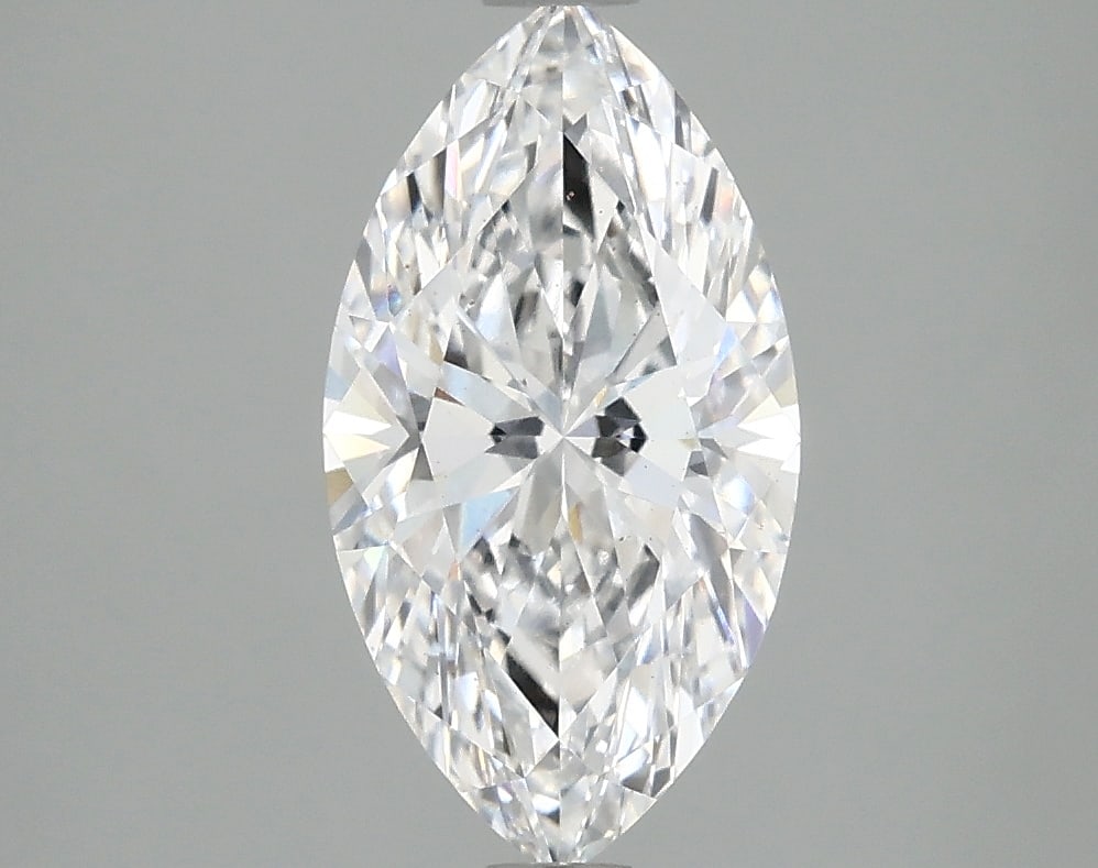 Loose Diamond - MARQUISE 1.89ct D VS2: Loose Diamond - MARQUISE 1.89ct D VS2 Source: This is a real non-mined Diamond that has been grown in a lab Shape: MARQUISE Carats: 1.89 Color: D Clarity: VS2 Certification: IGI Condition: Pre-Owned P