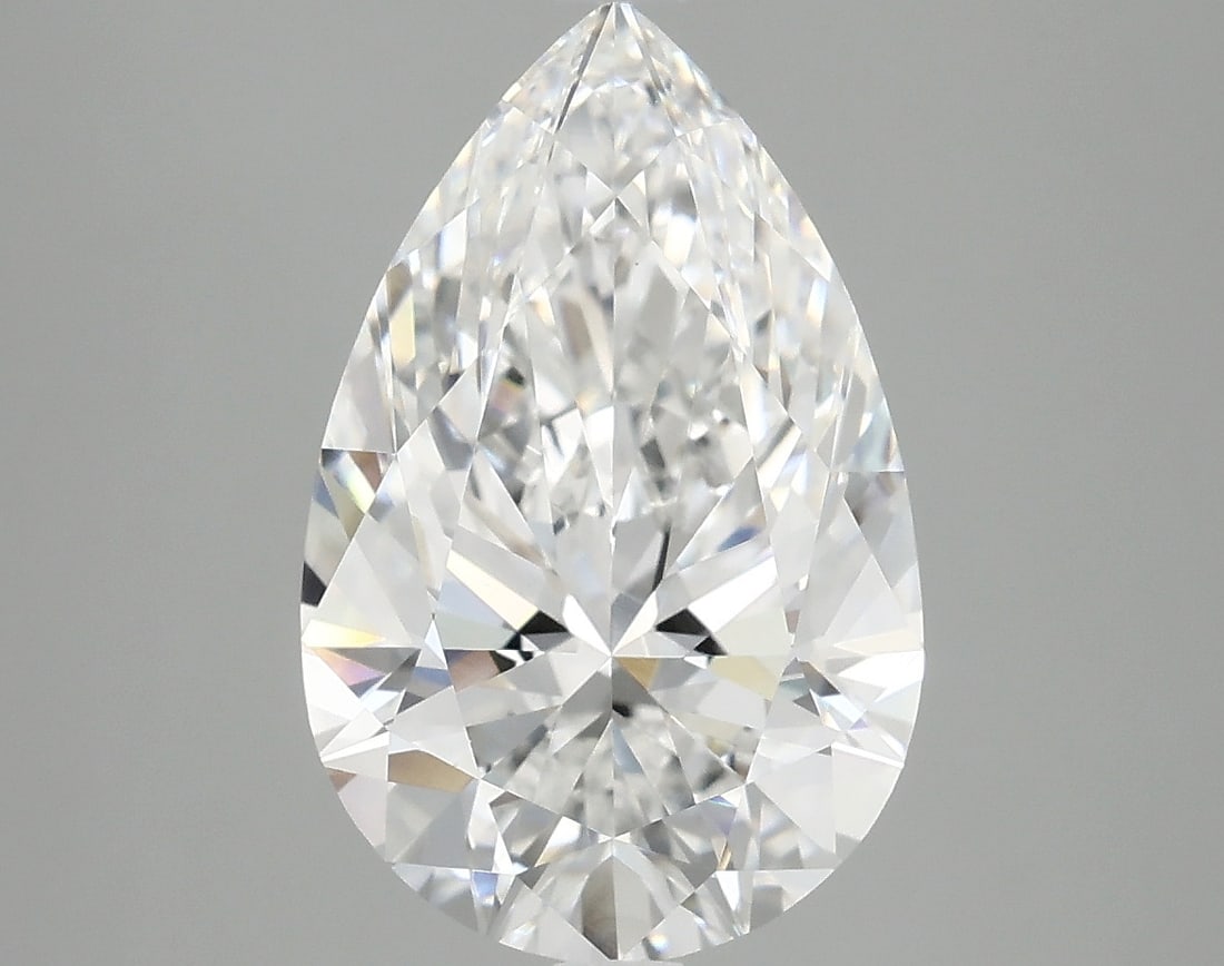 Loose Diamond - PEAR 4.07ct D VVS2: Loose Diamond - PEAR 4.07ct D VVS2 Source: This is a real non-mined Diamond that has been grown in a lab Shape: PEAR Carats: 4.07 Color: D Clarity: VVS2 Certification: IGI Condition: Pre-Owned PLEASE 